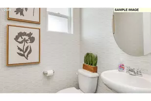 12215 NE 14th St, Vancouver, WA 98684 - Photo 3