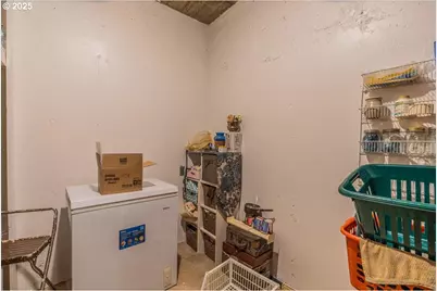 18175 NE Bald Peak Rd, Newberg, OR 97132 - Photo 27