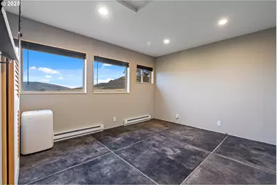 7245 Dell Rd, Mosier, OR 97040 - Photo 13