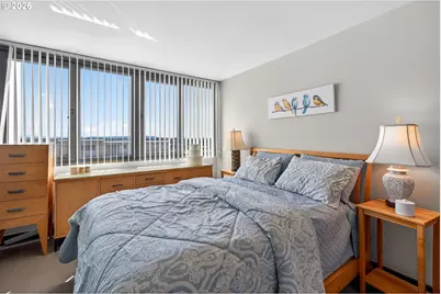 111 SW Harrison St #8F, Portland, OR 97201 - Photo 23