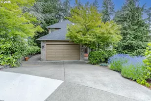 2588 W 28th Ave, Eugene, OR 97405 - Photo 1