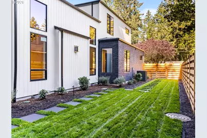 1190 Oak Ter, Lake Oswego, OR 97034 - Photo 33