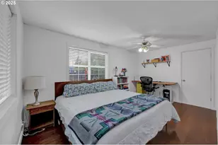 1036 Oak St, Junction City, OR 97448 - Photo 25