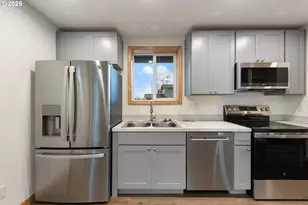 750 ST Charles Street, Eugene, OR 97402 - Photo 7