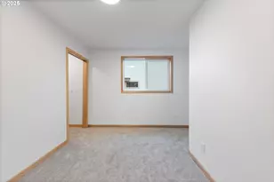 750 ST Charles Street, Eugene, OR 97402 - Photo 9