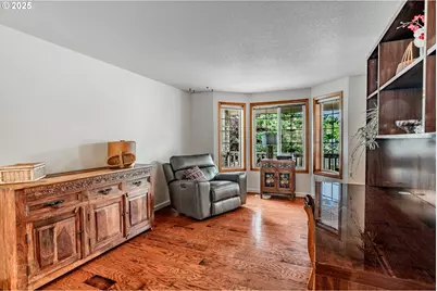 4043 SE Harmony Pl, Camas, WA 98607 - Photo 5