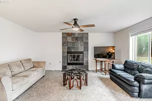 4043 SE Harmony Pl, Camas, WA 98607 - Photo 15