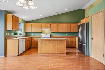 8103 NE 166th Ave, Vancouver, WA 98682 - Photo 7