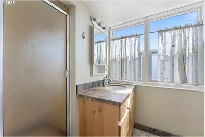 14170 SW 119th Pl, Portland, OR 97224 - Photo 31