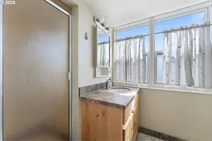 14170 SW 119th Pl, Portland, OR 97224 - Photo 31