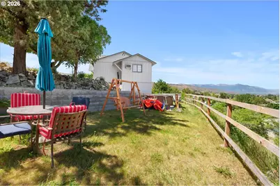 300 Hillcrest Dr, Baker City, OR 97814 - Photo 47