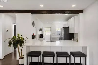 2821 SE 115th Ave, Portland, OR 97266 - Photo 7