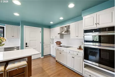 2430 Wilson Dr, Eugene, OR 97405 - Photo 17