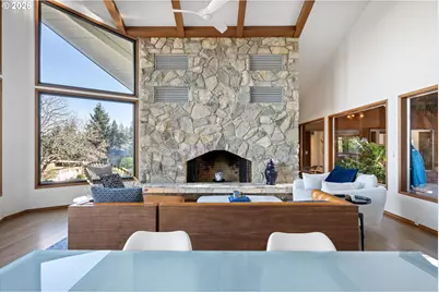 2430 Wilson Dr, Eugene, OR 97405 - Photo 9