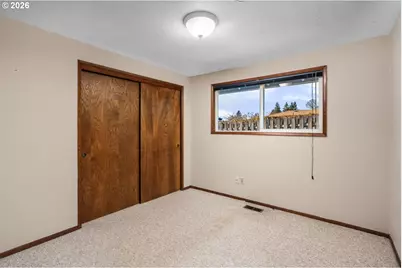 18320 Chris Ct, Gladstone, OR 97027 - Photo 25