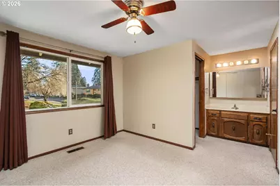 18320 Chris Ct, Gladstone, OR 97027 - Photo 19