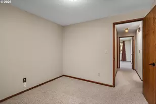 18320 Chris Ct, Gladstone, OR 97027 - Photo 23