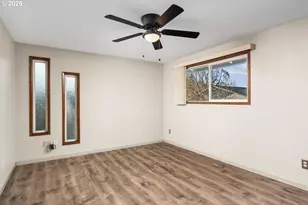 18320 Chris Ct, Gladstone, OR 97027 - Photo 17