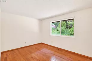 14775 NW Oak Hills Dr, Beaverton, OR 97006 - Photo 17