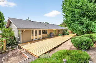 14775 NW Oak Hills Dr, Beaverton, OR 97006 - Photo 19