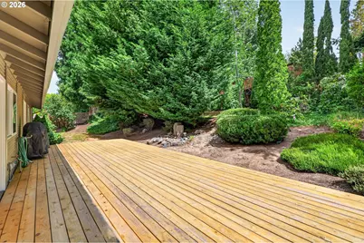 14775 NW Oakhills Dr, Beaverton, OR 97006 - Photo 21