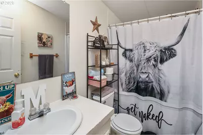 310 Pitney Ln #25, Junction City, OR 97448 - Photo 9