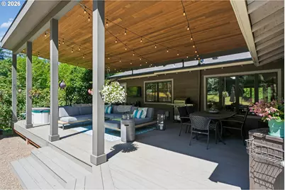 1046 SW Palatine St, Portland, OR 97219 - Photo 33