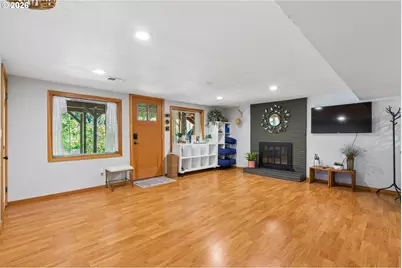 1046 SW Palatine St, Portland, OR 97219 - Photo 23