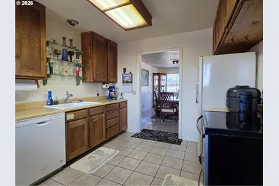 1205 Oregon St, Port Orford, OR 97465 - Photo 9