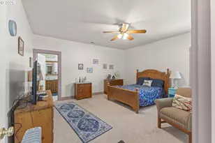 208 7th St, Myrtle Point, OR 97458 - Photo 25