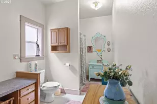 208 7th St, Myrtle Point, OR 97458 - Photo 29