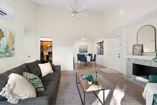 40 Crestfield Ct, Lake Oswego, OR 97035 - Photo 5