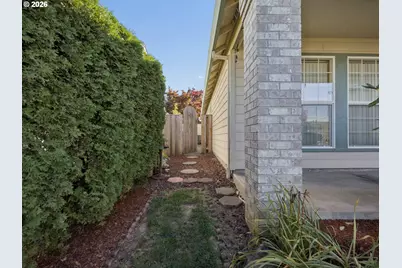 3244 SE 24th Ter, Gresham, OR 97080 - Photo 11