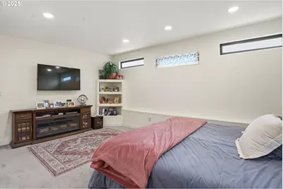 18085 SW Kinnaman Rd, Beaverton, OR 97078 - Photo 21