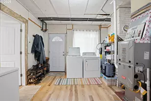 18085 SW Kinnaman Rd, Beaverton, OR 97078 - Photo 33