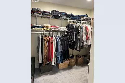 18085 SW Kinnaman Rd, Beaverton, OR 97078 - Photo 23