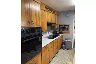 2478 Marion St, North Bend, OR 97459 - Photo 15