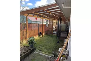 2478 Marion St, North Bend, OR 97459 - Photo 35