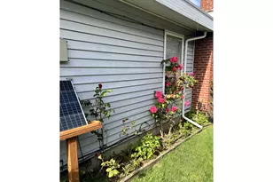 2478 Marion St, North Bend, OR 97459 - Photo 37