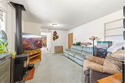 2478 Marion St, North Bend, OR 97459 - Photo 27