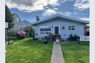 2478 Marion St, North Bend, OR 97459 - Photo 1