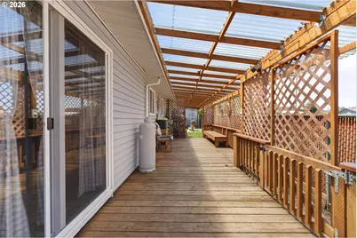 2478 Marion St, North Bend, OR 97459 - Photo 37