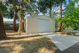 1525 Kendall St, Roseburg, OR 97471 - Photo 35