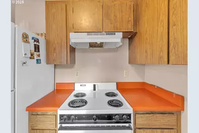 2551 SW Pickford St #D, Corvallis, OR 97333 - Photo 11