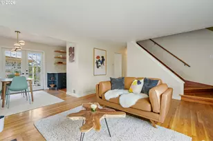 8913 SE Clay St, Portland, OR 97216 - Photo 7