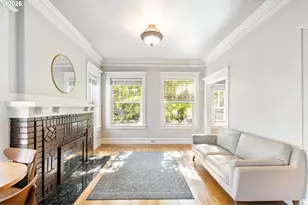 2087 NW Overton St, Portland, OR 97209 - Photo 5