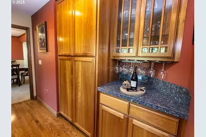 4050 Serango Ct, West Linn, OR 97068 - Photo 9