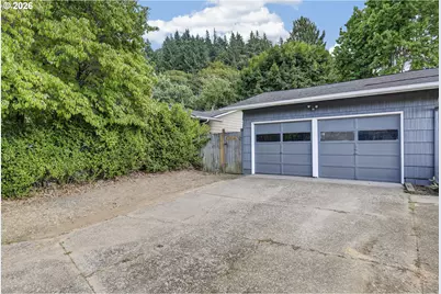 18624 SE Clinton St, Gresham, OR 97030 - Photo 5