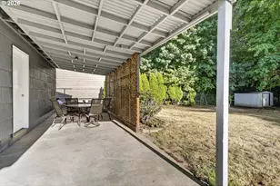 18624 SE Clinton St, Gresham, OR 97030 - Photo 15