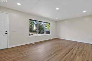 18624 SE Clinton St, Gresham, OR 97030 - Photo 31